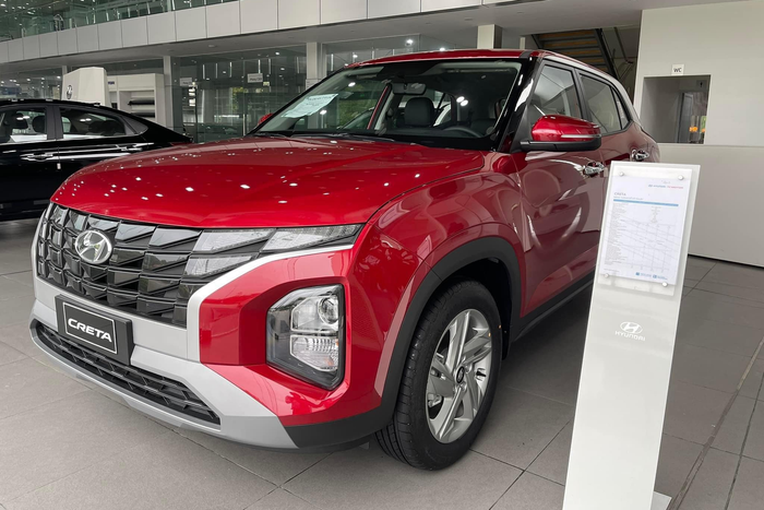 Xe SUV hạng B giảm giá tại Việt Nam: Yaris Cross mới ra mắt đã giảm giá 70 triệu, Creta giảm hơn 90 triệu khi lăn bánh - Ảnh 2.