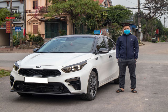 Chê xe Mazda3, quyết định chuyển sang mua Kia Cerato, người dùng đánh giá: 'Nhiều tính năng với giá phải chăng nhưng vẫn có nhược điểm' - Ảnh 2.