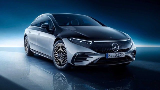 Mercedes-Benz cho phép người dùng chơi trò xếp hình, Sudoku trực tiếp trên xe với mức giá hơn 2 triệu đồng mỗi năm - Ảnh 1.