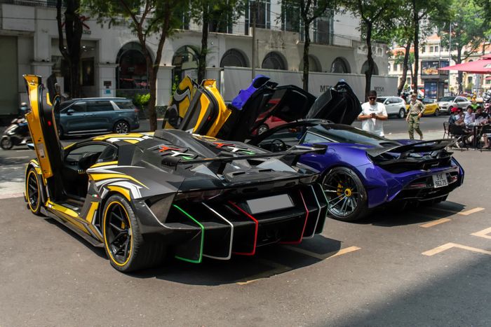 Chủ cũ bỏ ra cả tỷ đồng và hơn một tháng để độ chiếc Lamborghini Aventador độc nhất Việt Nam, trong khi đại gia An Giang chỉ cần dán lại là có ngay dấu ấn riêng - Ảnh 3.