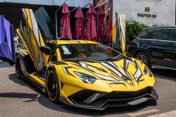 Chủ cũ chi tiền tỷ và mất cả tháng để độ chiếc Lamborghini Aventador độc nhất Việt Nam, trong khi đại gia An Giang chỉ cần dán lại là tạo được dấu ấn cá nhân - Ảnh 5.