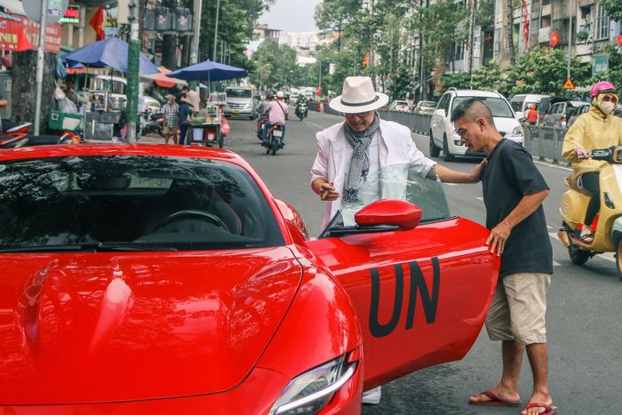 Một năm 'đốt tiền' mua siêu xe của ông Đặng Lê Nguyên Vũ: Không dưới 700 tỷ đồng - Ảnh 1.