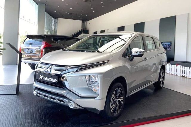 Mitsubishi Xpander giảm giá sốc chỉ còn hơn 560 triệu đồng, quyết giữ vị trí hàng đầu trước sự cạnh tranh từ Veloz và Avanza đang thịnh hành - Ảnh 1.