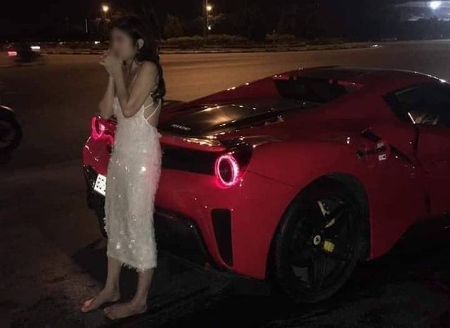 Công an đang điều tra chủ sở hữu siêu xe Ferrari 488 gây tai nạn tử vong ở Hà Nội - Ảnh 2.