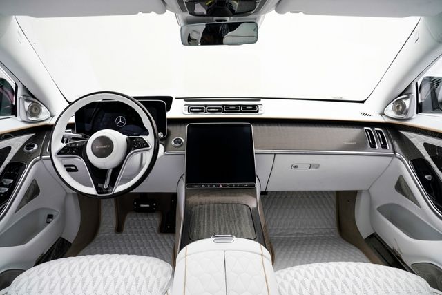 Mercedes-Maybach S-Class khác biệt trước những cải tiến từ Mansory - Ảnh 7.