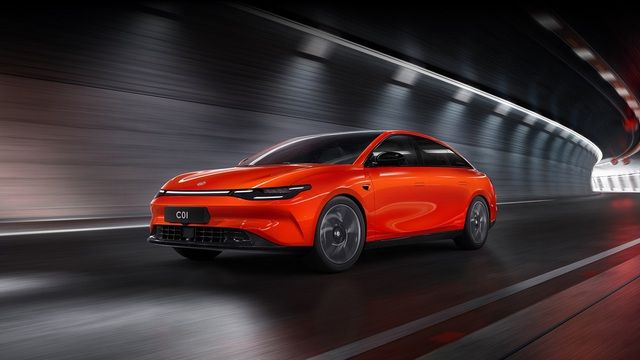 Xe Trung Quốc chạy 700 km/lần sạc với giá hơn 600 triệu: Đối thủ mạnh của Tesla hay chiêu trò? - Ảnh 11.