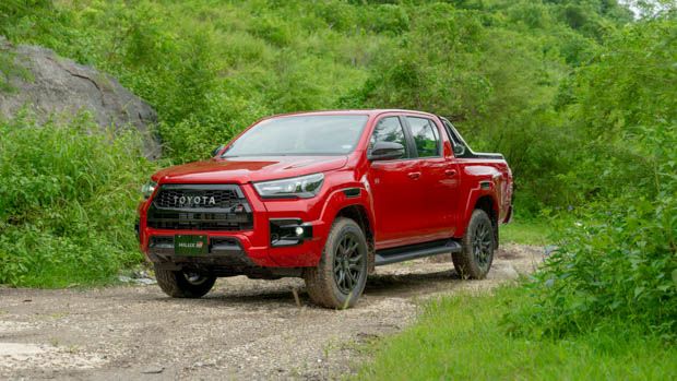 Toyota Hilux có thể được trang bị động cơ V6 từ Land Cruiser, nâng cấp sức mạnh để cạnh tranh với Ford Ranger - Ảnh 3.