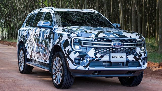 Ford Everest 2022 sắp có mặt tại Việt Nam, phiên bản cũ sẽ được nâng cấp lần cuối: Titanium 4x2 có giá gần 1,2 tỷ đồng, động cơ mới mạnh mẽ hơn và tích hợp thêm công nghệ - Hình ảnh 2.