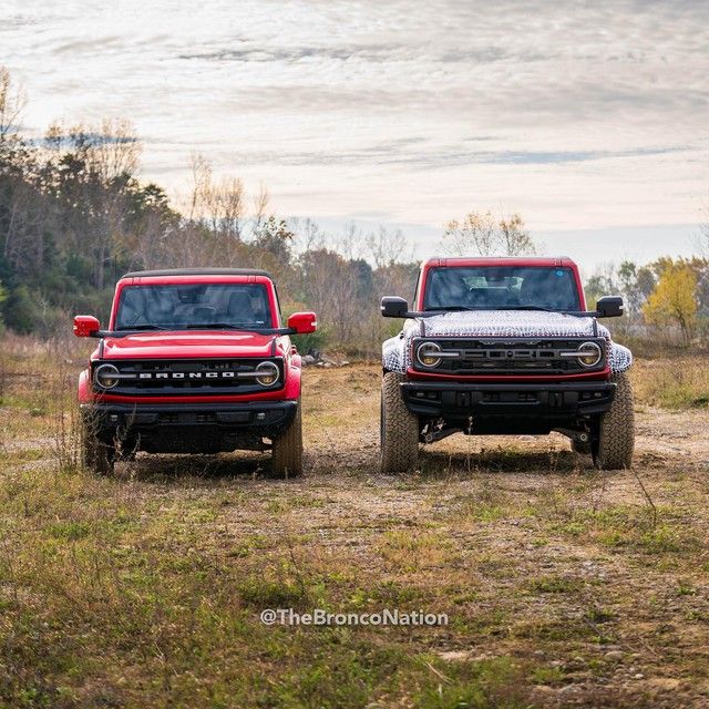 Ford Bronco Raptor khoe khả năng vận hành trước ngày ra mắt, chờ mong ngày xuất hiện tại Việt Nam - Hình 1.