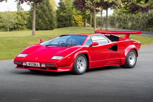 Huyền thoại Lamborghini Countach bất ngờ trở lại sau 3 thập kỷ - Hình 2.