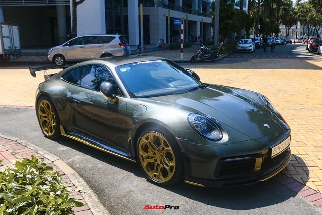 Xem gần chiếc Porsche 911 Carrera S thế hệ mới đã được độ TechArt lần đầu tiên tại Việt Nam: Là một phiên bản demo cho những siêu phẩm sắp tới, với bộ mâm mạnh mẽ nhất và cánh gió sau được trang bị như đồ chơi - Ảnh 1.