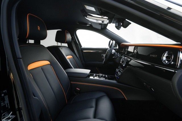 Xe Rolls-Royce Ghost 2021 sắp đổ bộ vào thị trường Việt Nam và đây là phiên bản độ đáng để các đại gia quan tâm - Ảnh 5.