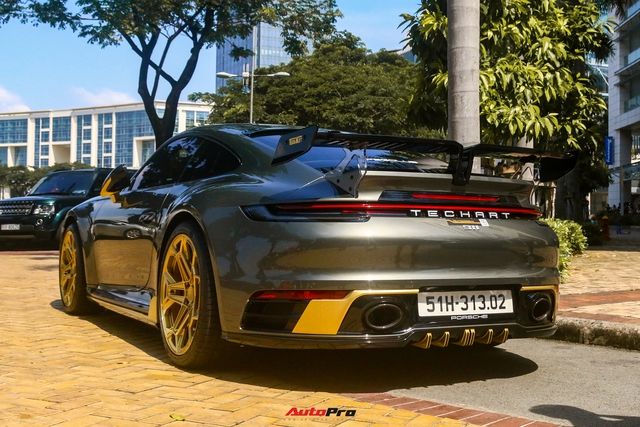 Xem gần chiếc Porsche 911 Carrera S thế hệ mới đã được độ TechArt lần đầu tiên tại Việt Nam: Là một phiên bản demo cho những siêu phẩm sắp tới, với bộ mâm mạnh mẽ nhất và cánh gió sau được trang bị như đồ chơi - Ảnh 2.