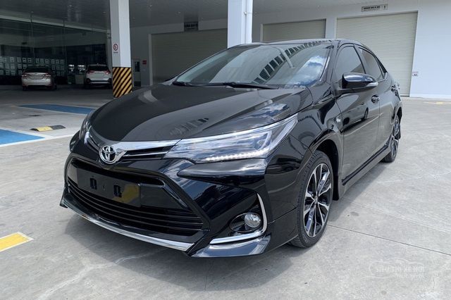 Toyota Corolla Altis giảm giá 70 triệu đồng tại đại lý, chuẩn bị cho mẫu mới sắp ra mắt - Ảnh 1.