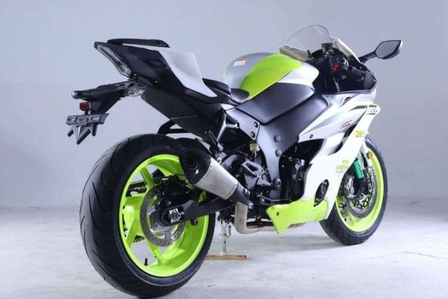 Hãng sản xuất xe máy Trung Quốc tung ra phiên bản 'sao chép' của Yamaha R6: Chất lượng hoàn thiện không cao, bảng đồng hồ 'đạo nhái' từ Kawasaki, giá chỉ bằng 1/3 so với phiên bản gốc - Ảnh 3.