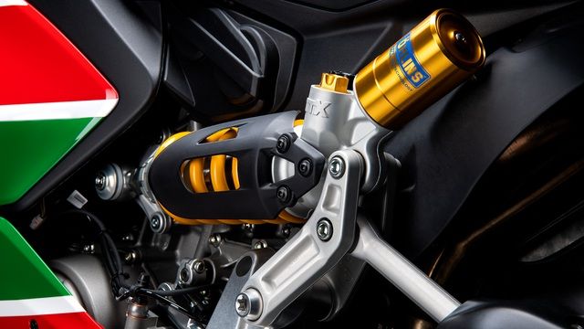 Minh Nhựa tiếp tục đề cập đến chiếc Ducati Panigale phiên bản đặc biệt khác - Ảnh 5.