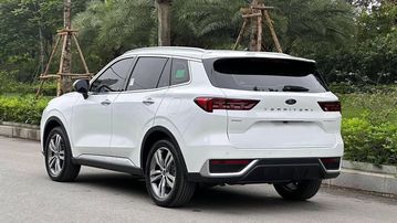 Đánh giá phần đuôi xe của Ford Territory 2024, các khối nổi 3D tạo ra vẻ trẻ trung, thể thao và mạnh mẽ