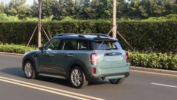 Một số chi tiết ở phần đuôi của MINI Countryman 2024 đã được thiết kế lại