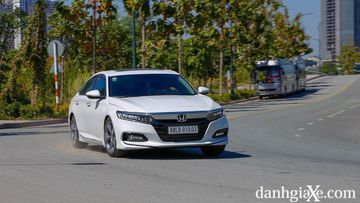 Chuyển sang thế hệ mới, Honda Accord 2024 đã trải qua sự nâng cấp toàn diện và được trang bị thêm gói công nghệ an toàn Honda SENSING.