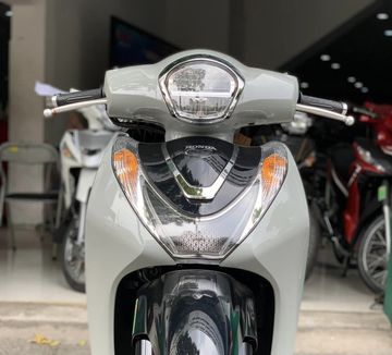 Đầu xe Honda SH Mode 125cc: Thiết kế đèn LED 2 tầng hiện đại, bo tròn