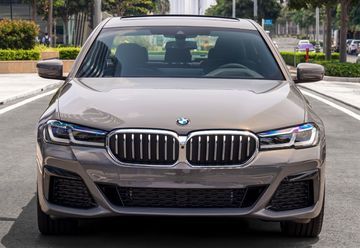 BMW 530i M Sport 2024 có diện mạo độc đáo hoàn toàn khác biệt