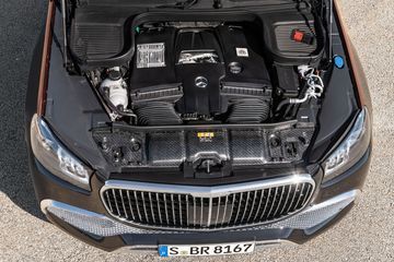 Sta sau sức mạnh vận hành vượt trội của Mercedes GLS600 Maybach 2024 là động cơ V8 tăng áp kép dung tích 4.0L