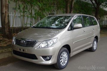 Toyota đã giới thiệu Innova 2012 với nhiều cải tiến nổi bật