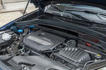 BMW X1 2024 xLine LCI sử dụng động cơ xăng I3 TwinPower Turbo 1.5L