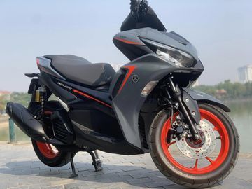 Yamaha NVX 155 2023 có dáng vẻ khỏe khoắn, thể thao