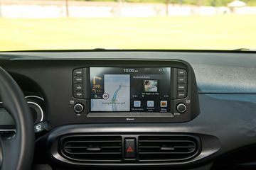 Màn hình AVN cảm ứng 8 inch tích hợp định vị GPS