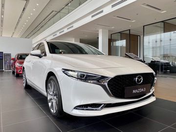 Vào tháng 11/2019, Mazda Việt Nam đã ra mắt phiên bản mới nhất của Mazda 3, mang đến nhiều cải tiến về thiết kế và tính năng tiện ích