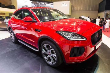 Jaguar E-Pace 2024 sẽ là một trong những mẫu xe được giới đại gia Việt quan tâm trong thời gian sắp tới.