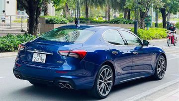 Phần đuôi xe Maserati Ghibli 2024 thiết kế khá tinh tế