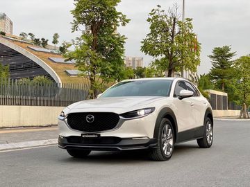 Hiện nay, Mazda CX-30 2023 vẫn được Thaco nhập khẩu nguyên chiếc từ Thái Lan và phân phối tại Việt Nam với 2 phiên bản