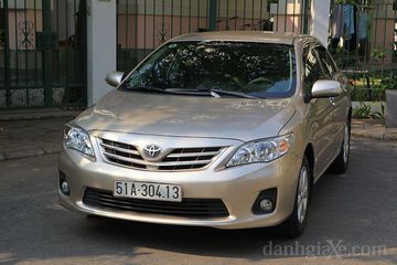 Phiên bản facelift của Corolla Altis mang nhiều yếu tố thiết kế được lấy cảm hứng từ thế hệ trước