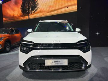 KIA Carens 2024 được đánh giá với giao diện mới “Digital Tiger Face” độc đáo.