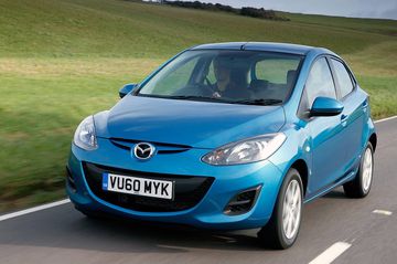 Mazda 2 thế hệ thứ hai sử dụng chất liệu nhẹ hơn