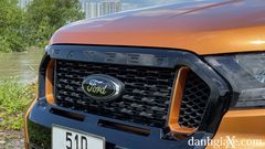 Lưới tản nhiệt kiểu tổ ong của Ford Ranger Wildtrak