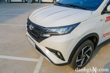 Ngôn ngữ thiết kế của Toyota Rush 2021 vẫn tập trung vào phong cách thể thao