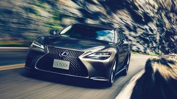 Lexus LS 2023 vẫn áp dụng nền tảng khung gầm toàn cầu TNGA-L