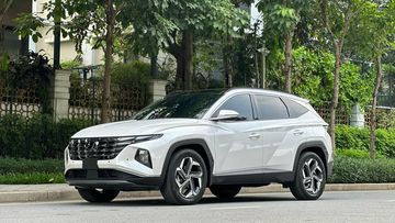 Hyundai Tucson 2024 đã vượt qua mọi giới hạn và thiết lập một tiêu chuẩn mới với vẻ ngoài trẻ trung và độc đáo