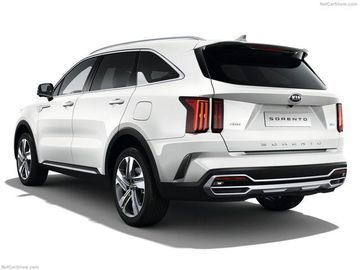 Phần đuôi của KIA Sorento 2022 mang phong cách mạnh mẽ, bề thế, và hầm hố