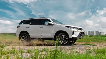 Đánh giá tổng quan về Toyota Fortuner 2023, bản cập nhật lần này vẫn chưa thực sự hấp dẫn