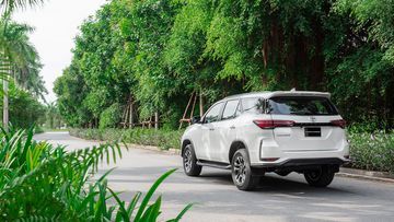 Với hàng loạt cải tiến mới, mẫu SUV hạng D này đem lại diện mạo mạnh mẽ, hiện đại hơn rất nhiều so với phiên bản trước đó.