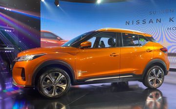 Thân xe B-SUV của Nissan được điều chỉnh kỹ lưỡng để có vẻ ngoài thon gọn và mạnh mẽ hơn nhờ vào các đường nét táo bạo.