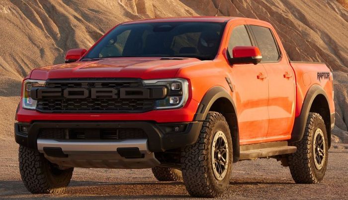 Ford Ranger Raptor nổi tiếng với khả năng off-road xuất sắc