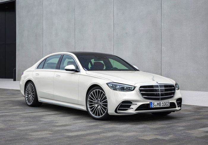 mercedes benz s class.jpg