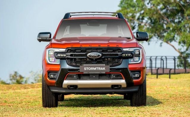 Ford Ranger Stormtrak đã được xác nhận sẽ ra mắt tại Việt Nam: Mạnh mẽ hơn Wildtrak, đồng thời tăng sức ép lên Triton Athlete - Hình ảnh 2.