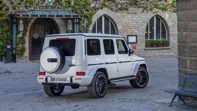 Mercedes-Benz G-Class hết hàng, người giàu cũng phải xếp hàng đợi 3 năm như chờ Land Cruiser - Hình ảnh 2.