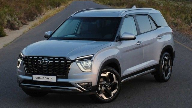 Hyundai Creta bản 7 chỗ mới: Cạnh tranh mạnh mẽ với Kia Seltos tại thị trường Việt Nam - Hình 1.